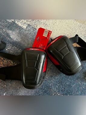 Milwaukee Dynamic gel knee pads